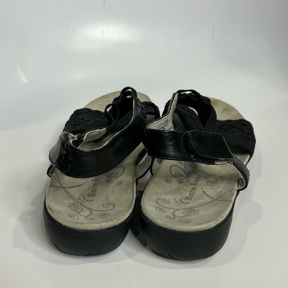 Bare Traps Juliette black faux leather sandals size 8.5 - Picture 4 of 7
